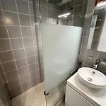 Pavillon 5 Pers Avec Piscine, Parking Et Jardin A - Fr-1-781-74 別荘 *