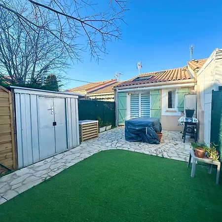 Holiday home Pavillon 5 Pers Avec Piscine, Parking Et Jardin A - Fr-1-781-74 Valras-Plage